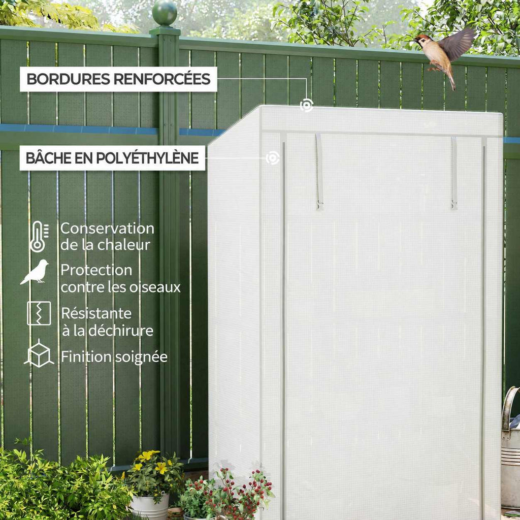Serre de balcon blanche fermée avec détails de la housse et des coutures