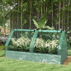 Bac potager vert et serre avec plantes près de bambous