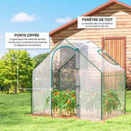 Serre transparente avec détail de la porte et de la fenêtre de toit