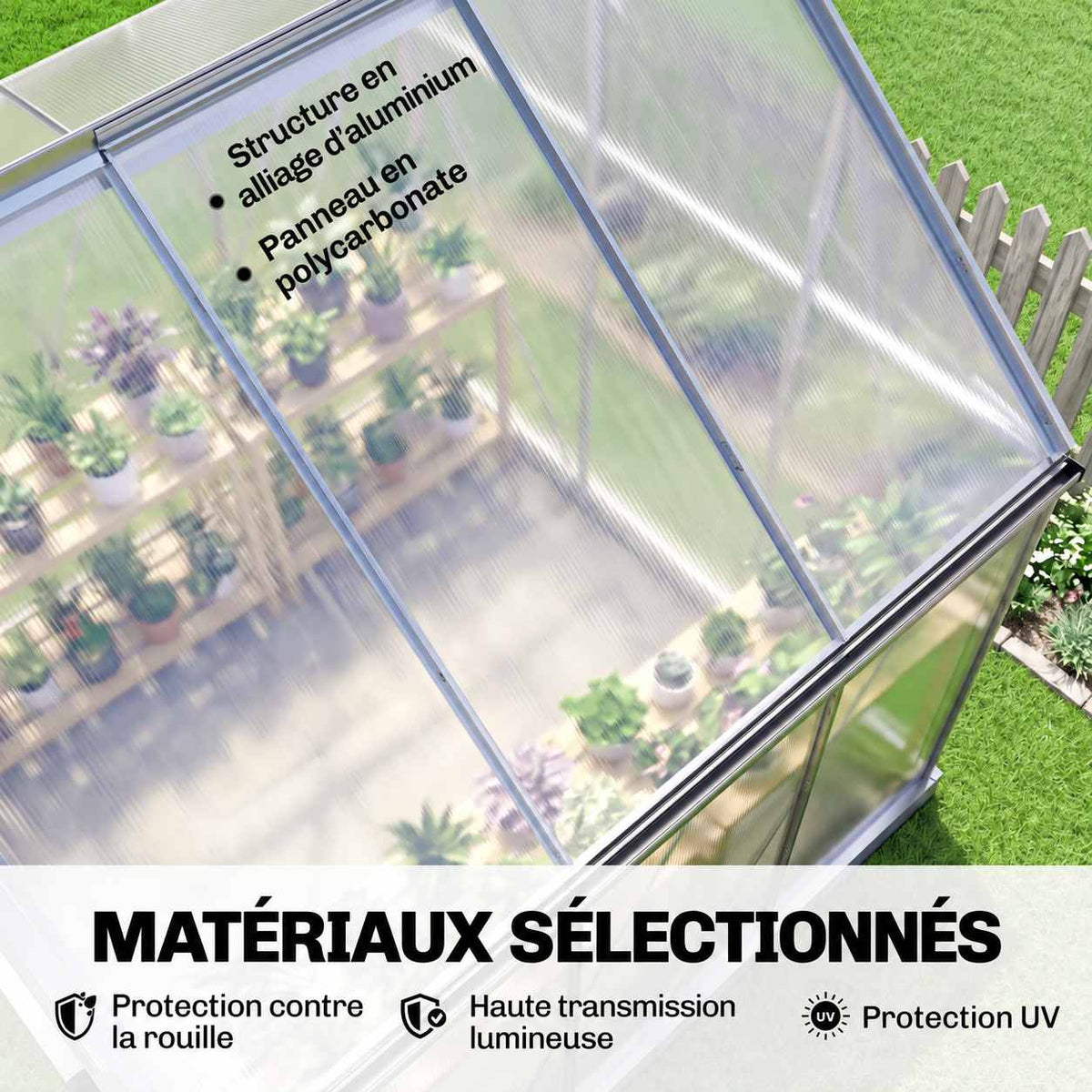 Vue en hauteur du toit et des panneaux de polycarbonate