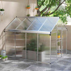 Serre en polycarbonate installée sur une terrasse