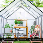 Intérieur de la serre gris foncé avec table de culture et plantes